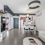 Oasis 1 By Interhome 公寓